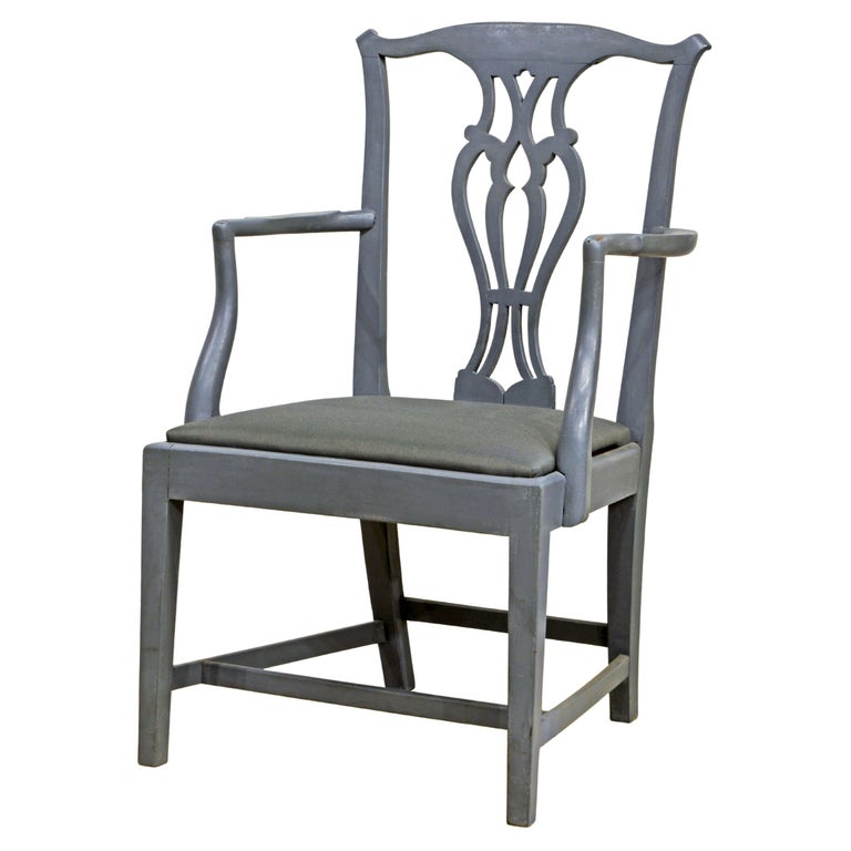 English 19th C. Carved Gustavian Style Gray Painted Armchair with Matching Seat For Sale