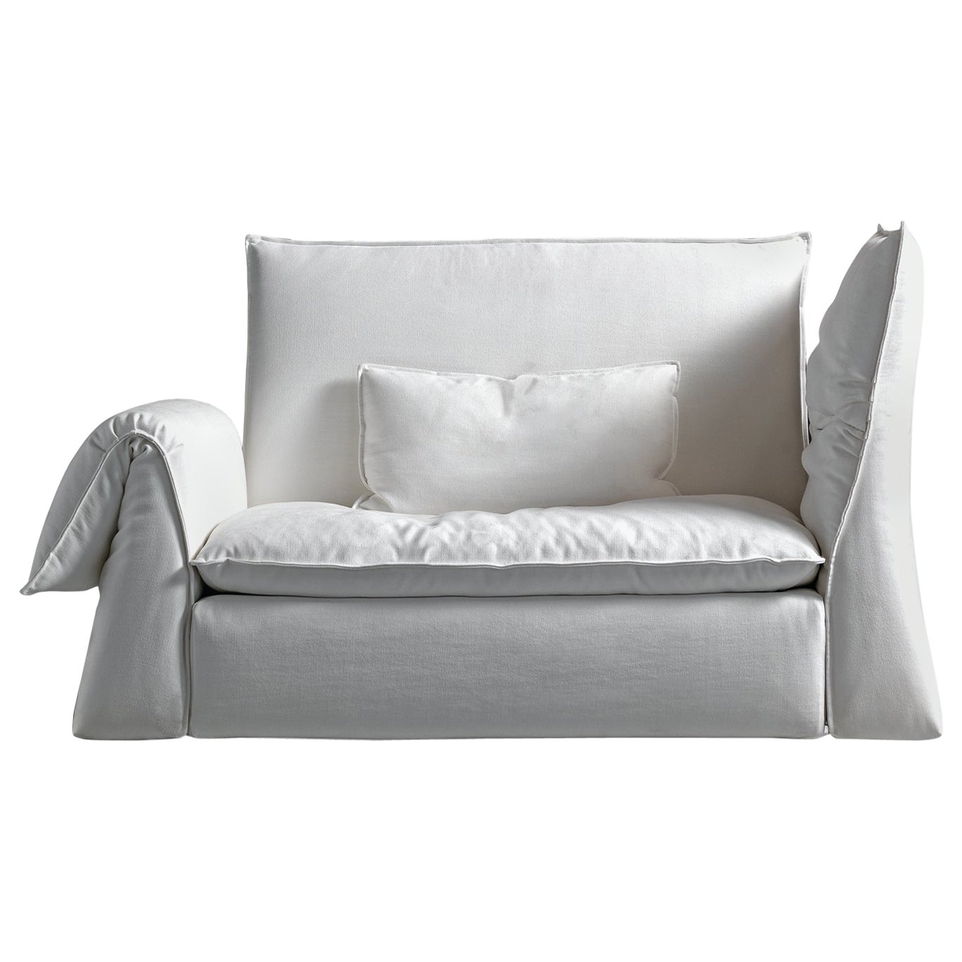 Les Femmes Small Foldable Armchair in Byblos White Upholstery by Giuseppe Viganò For Sale