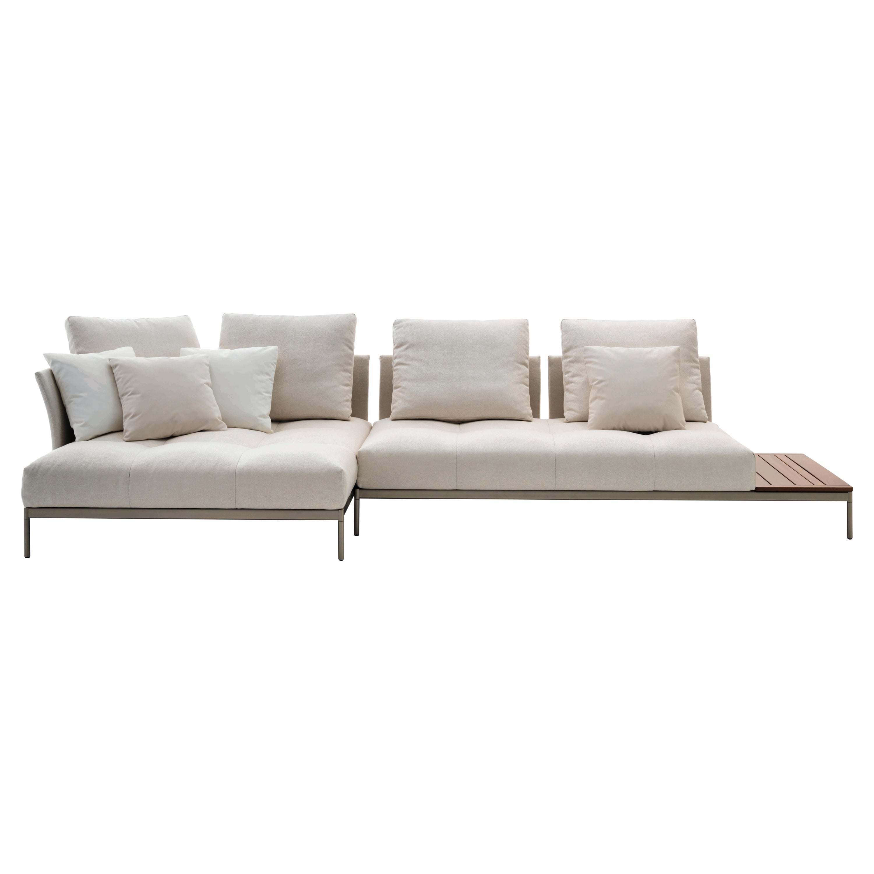 Pixel Light Outdoor-Sofa mit zusätzlicher Polsterung und Champagnerrahmen von Sergio Bicego