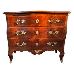 Commode suédoise de style gustavien, XVIIIe siècle