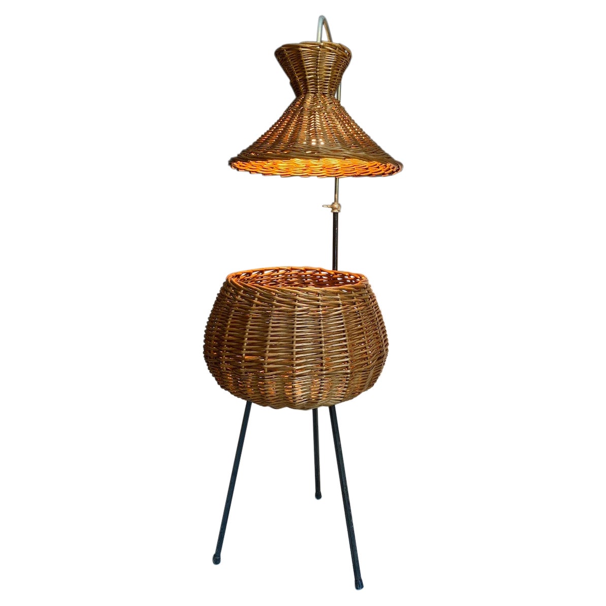 Rattan Worker-Shaped Floor Lamp 1960 Midcentury Vintage