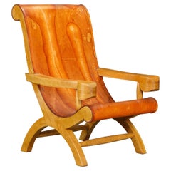 Clara Porset Patinated Leather and Cypress 'Butaque' Armchair, Mexico, c. 1947