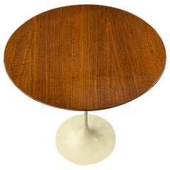 Stunning Early Saarinen Tulip Table by Knoll 