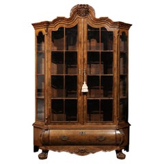 Antique Dutch Rococo Revival 1890s Bombé Vitrine Display Cabinet with Carved Medallion