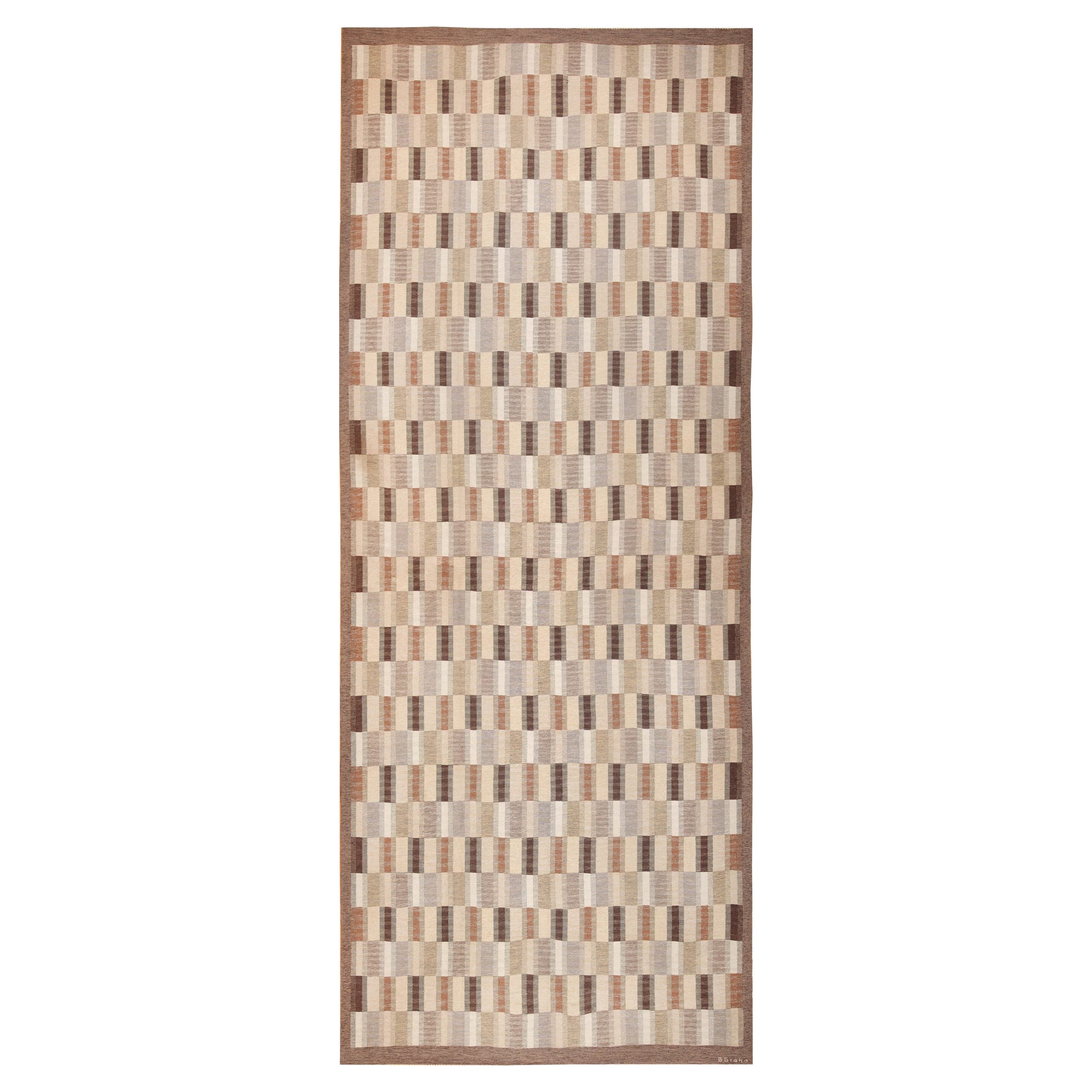 Alfombra Kilim escandinava vintage de Brita Grahn. 11' 8" x 28' 10"