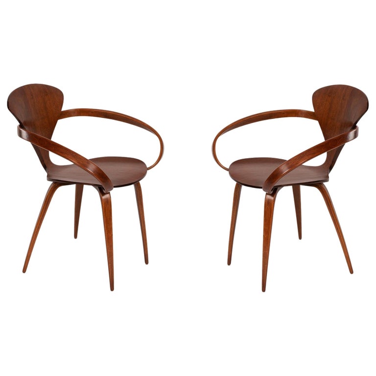 Norman Cherner Pair of Plycraft Pretzel Chairs For Sale