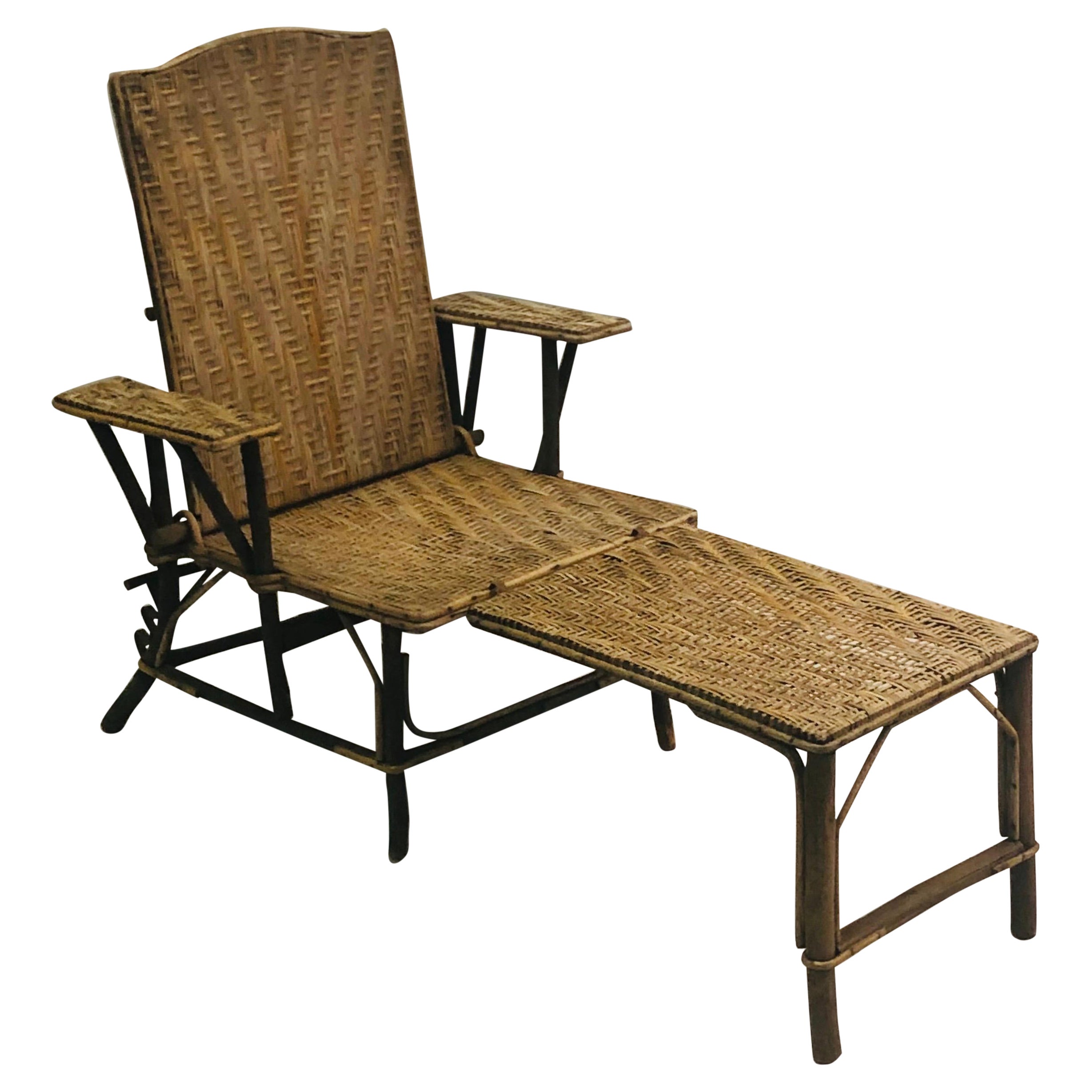 French Art Deco Rattan Lounge Chair / Recliner / Chaise Longue, 1920