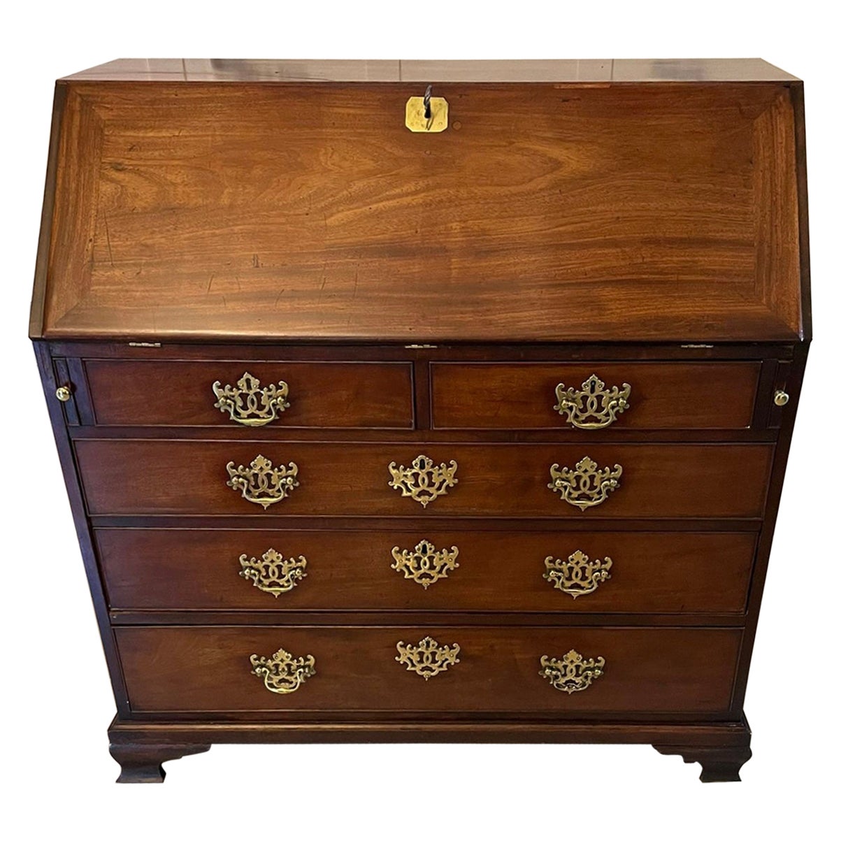Magnifique bureau ancien en acajou de qualité George III