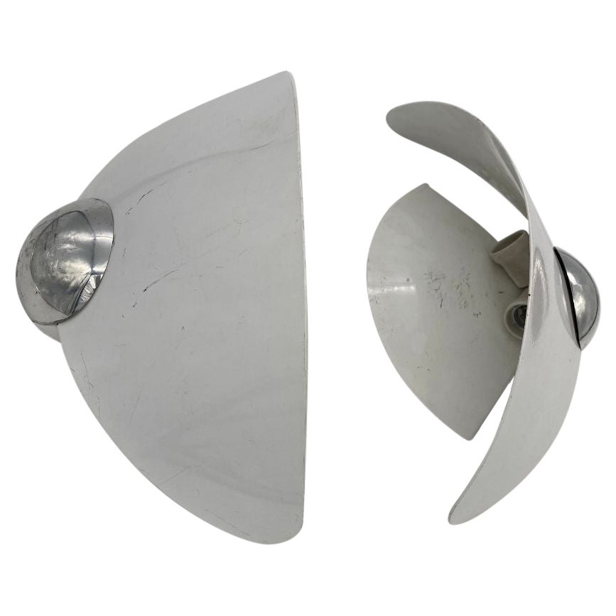 Perry King, Santiago Miranda Arteluce "Aura" Wall Sconce Pair of Two For Sale