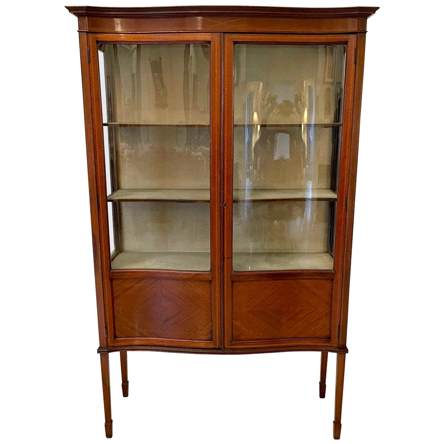 Antique Edwardian Quality Mahogany Inlaid Serpentine Front Display Cabinet