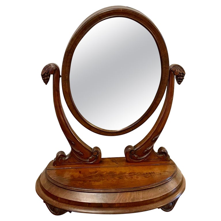 Ancien miroir de table de coiffeuse en acajou de qualité victorienne - En  vente sur 1stDibs