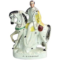 Figurine en poterie du Staffordshire représentant le président Abraham Lincoln à cheval