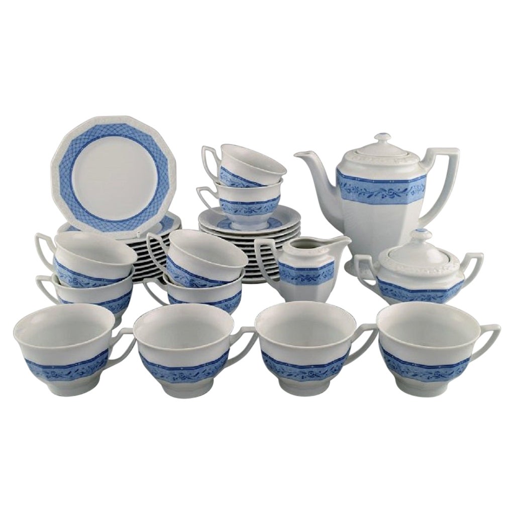 Rosenthal Classic Coffee Service for 10 People in Porcelain with Blue Ribbon For Sale
