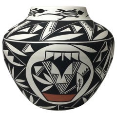 Large Vintage Acoma Signed Pottery Pot Vase