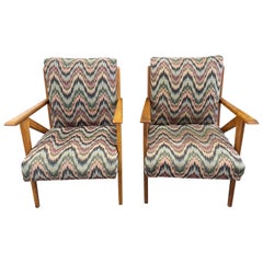 !950s Z Chairs