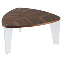 Table basse Sospeso en bois massif, finition naturelle en noyer, contemporaine