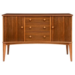 Mid-Century-Sideboard „Vesper“ aus Walnussholz von Gimson und Slater, ca. 1950er Jahre