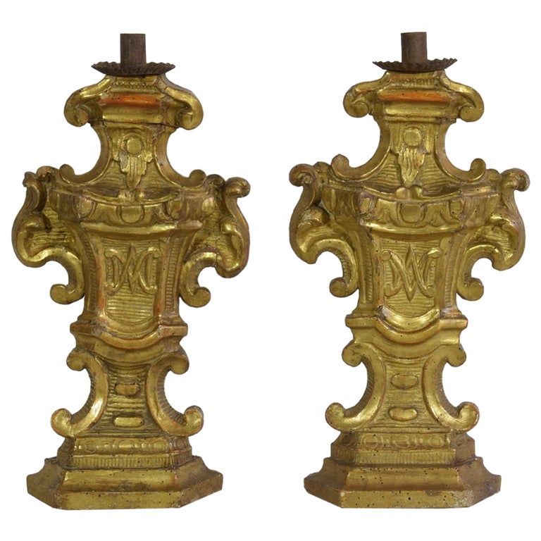 Pair of 18th Century Italian Carved Giltwood Baroque Candleholders For Sale