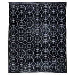 Tapis en laine à motif géométrique noir The Modernity Handmade