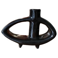 Modernist Japanese Toyo Black Ikebana Sculptural Vase