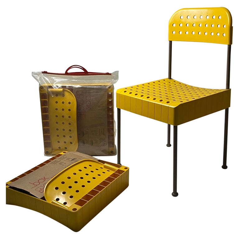 Deadstock Box Chair, Enzo Mari for Castelli, 1971, Original Bags at 1stDibs  | enzo mari box chair