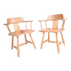 Paire de fauteuils finlandais en pin, années 60