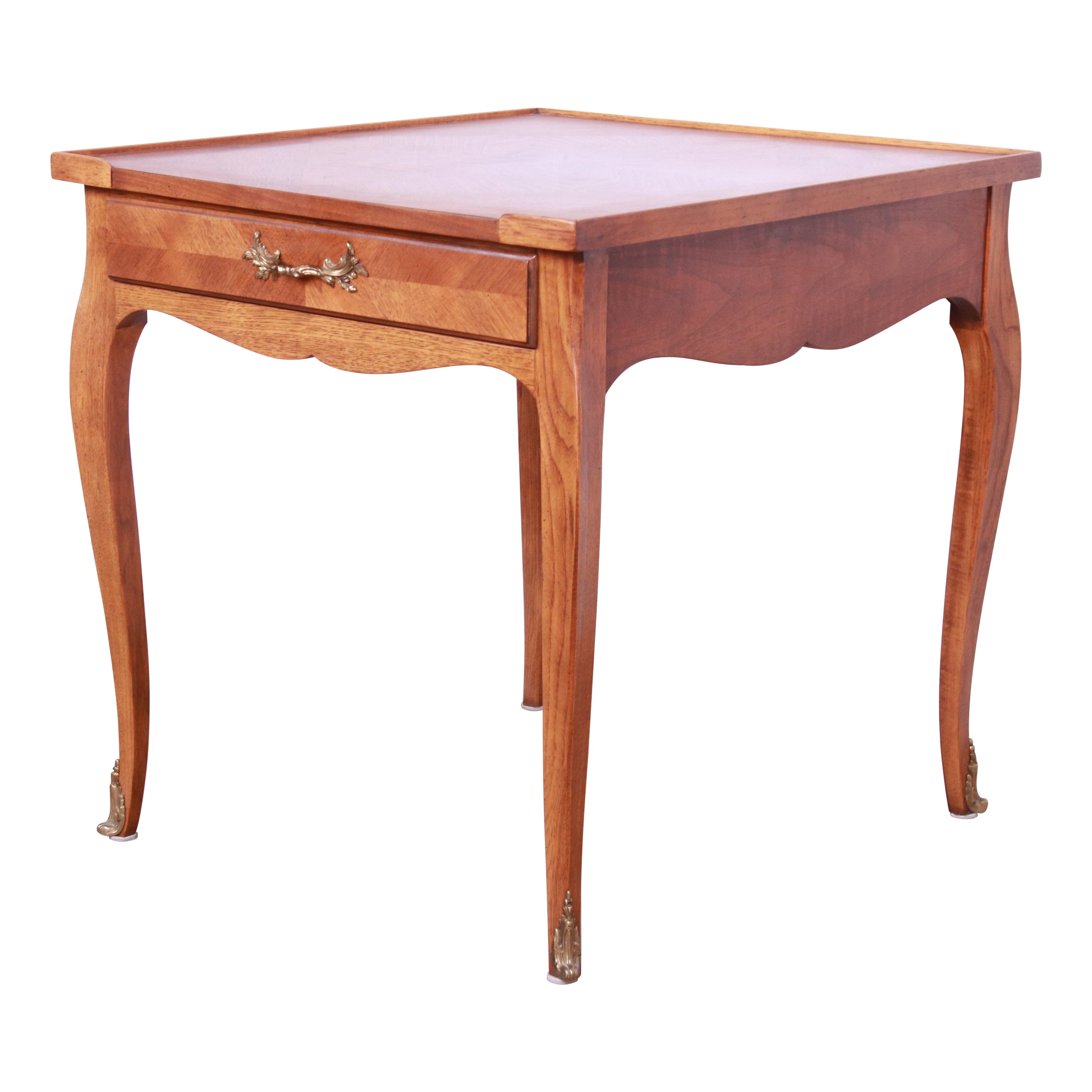 Baker Furniture French Louis XV Walnut Tea Table or Occasional Side Table For Sale