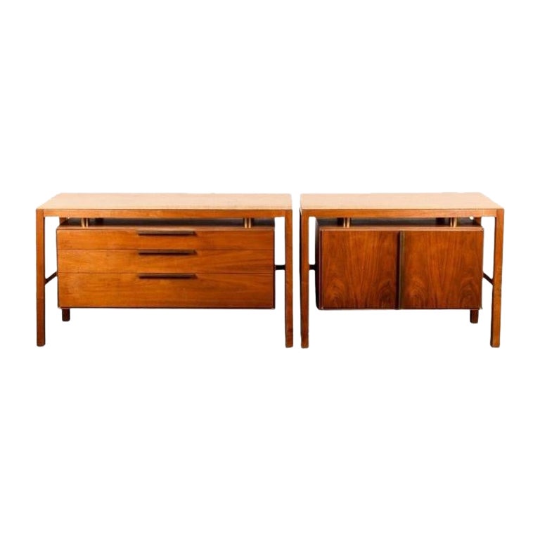 Vladimir Kagan, 1961 Mid-Century Modern Sideboards / Cabinets Original Receipts For Sale