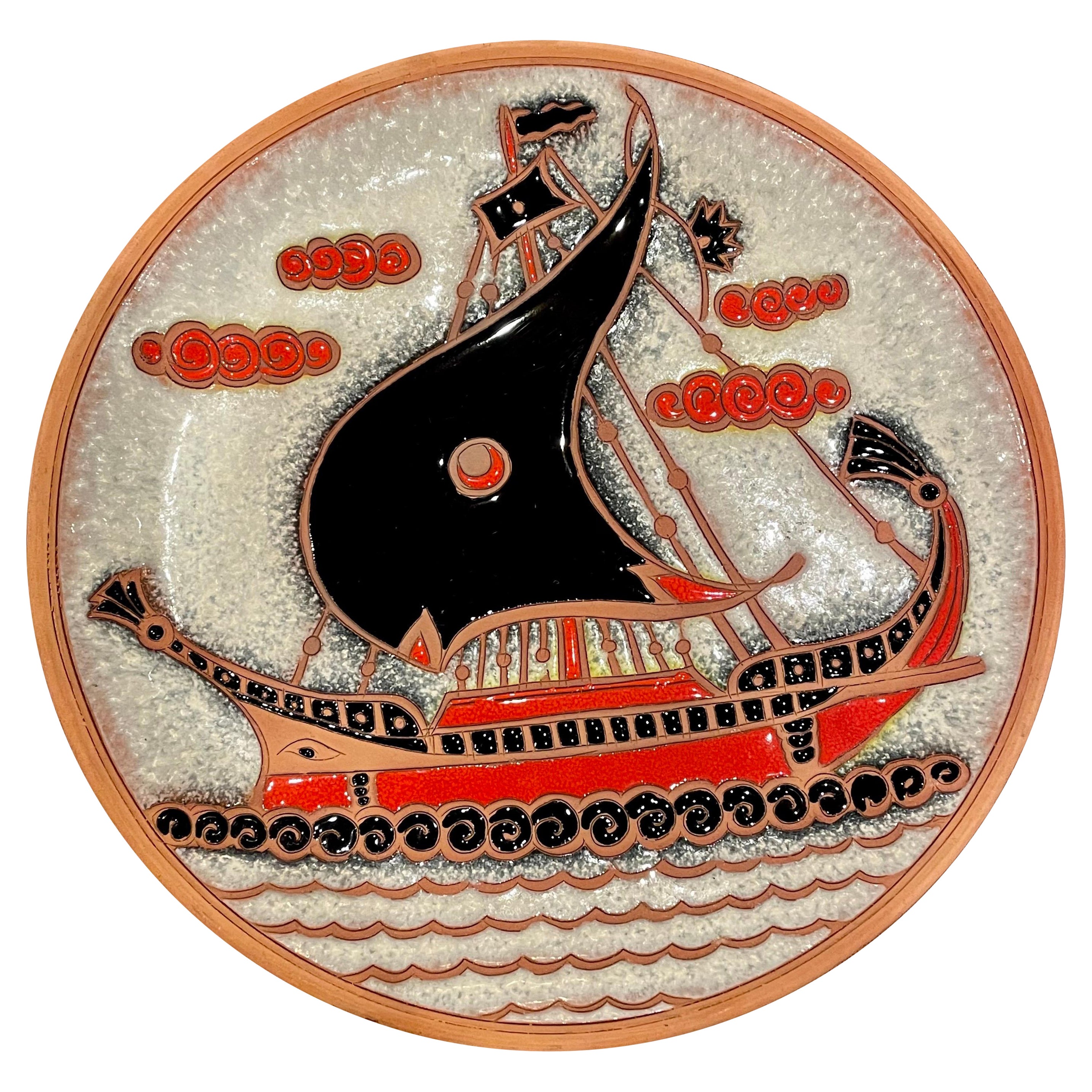 Placa decorativa de cerámica pintada a mano con forma de barco vikingo Circa 1970's