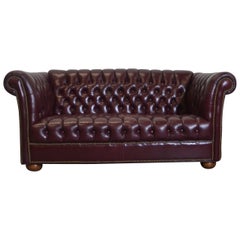 Retro Chesterfield Style Leather Loveseat