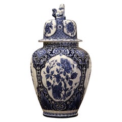 Pot à gingembre de Delft en faïence de Delft peint en bleu et blanc du milieu du siècle avec couvercle