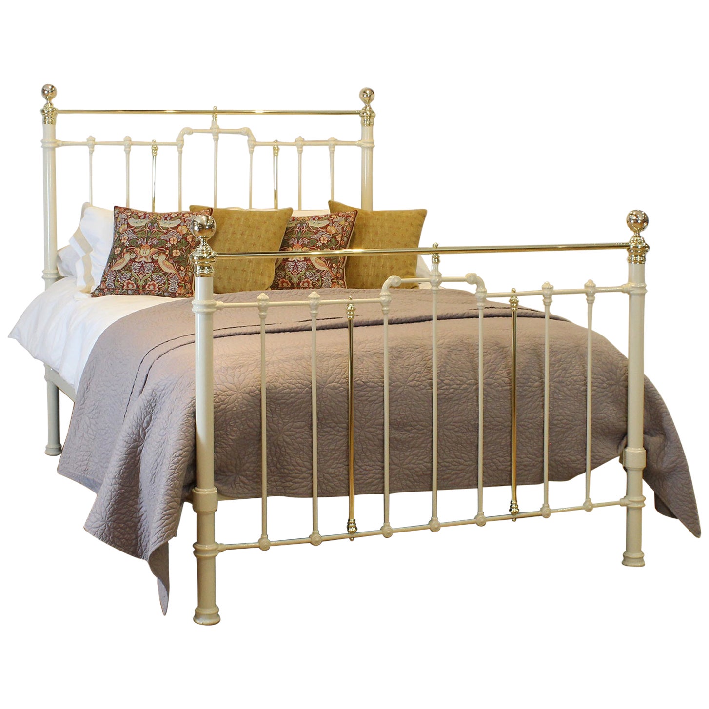 Antique Iron Bed in Cream at 1stDibs