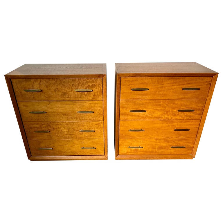 Pair of Matching MidCentury Dressers Chest of Drawers For Sale at 1stDibs