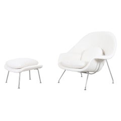Vintage "Womb" Bouclé Chair and Ottoman by Eero Saarinen for Knoll