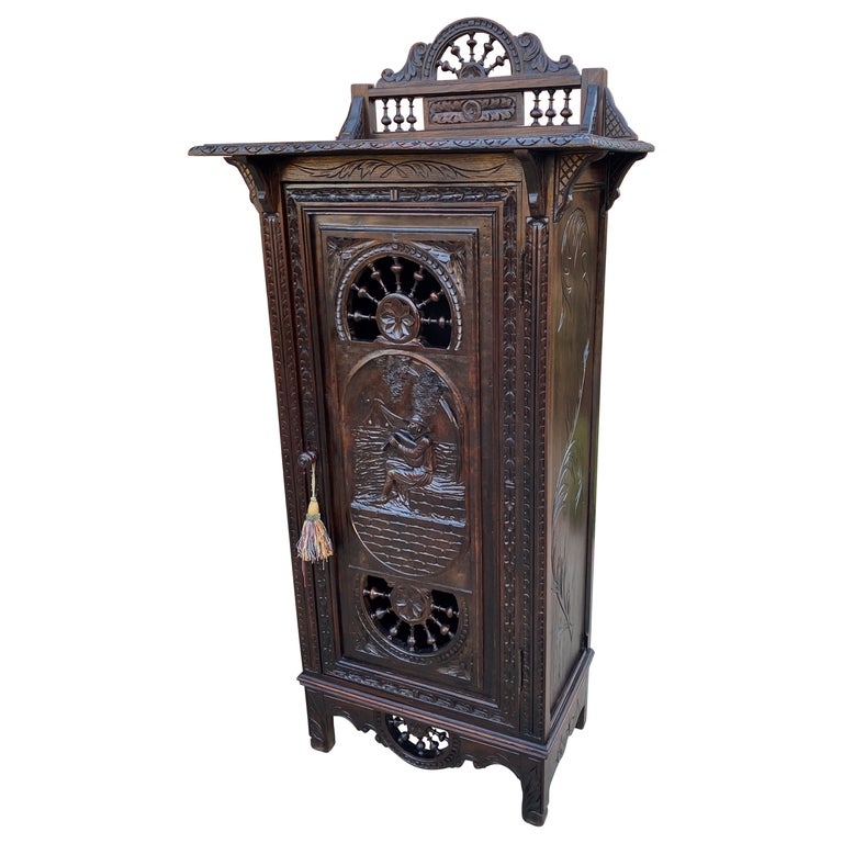 Antique French Breton Cabinet Bonnetiere Cupboard Carved Dark Oak Brittany  19thC For Sale at 1stDibs