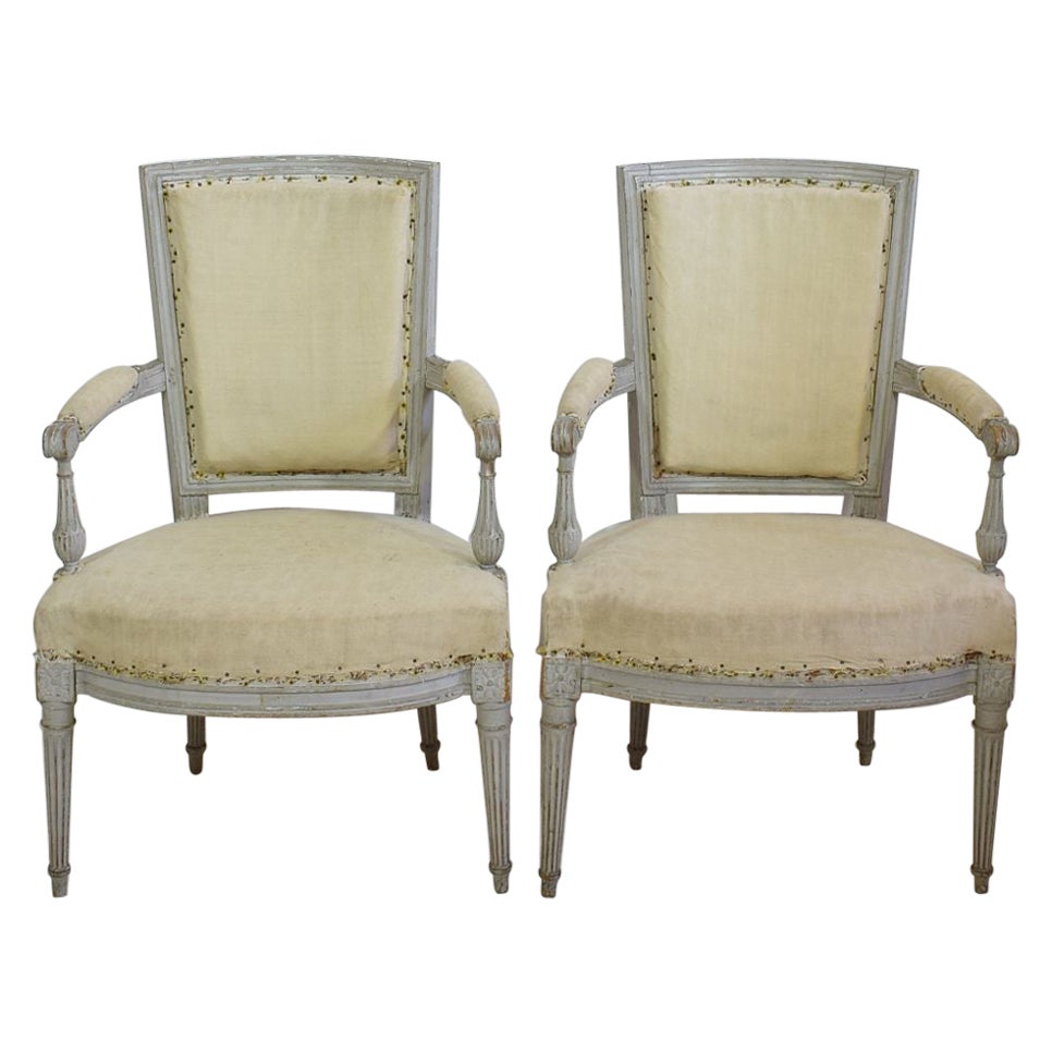 18th Century French Pair of Louis XVI Chairs