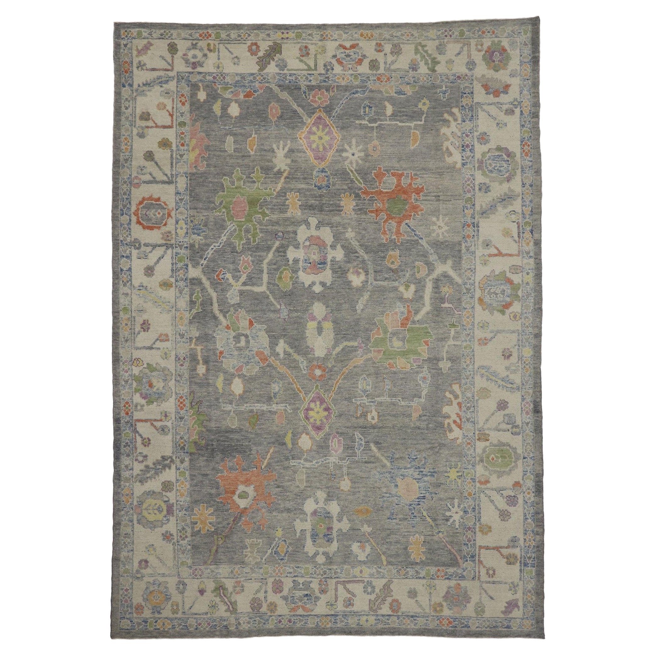 New Contemporary Turkish Oushak Rug with Modern Style For Sale