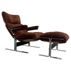 Richard Hersberger pour Pace, fauteuil de salon et pouf en daim marron et chrome