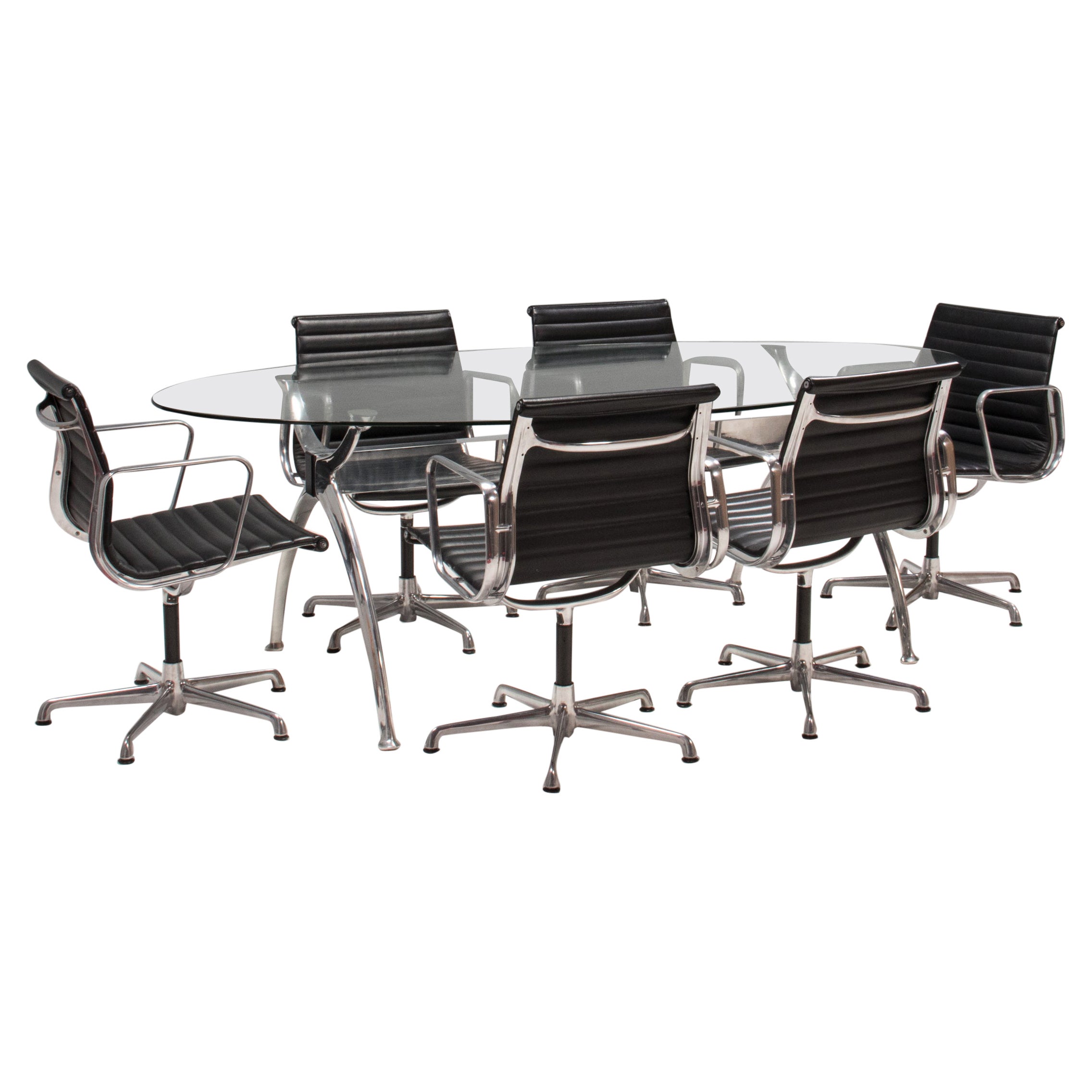 Charles & Ray Eames pour ICF EA 108 chaises en cuir noir et table de salle à manger ovale