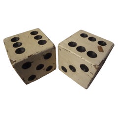 Paire de cadrans vintage en bois sculpté