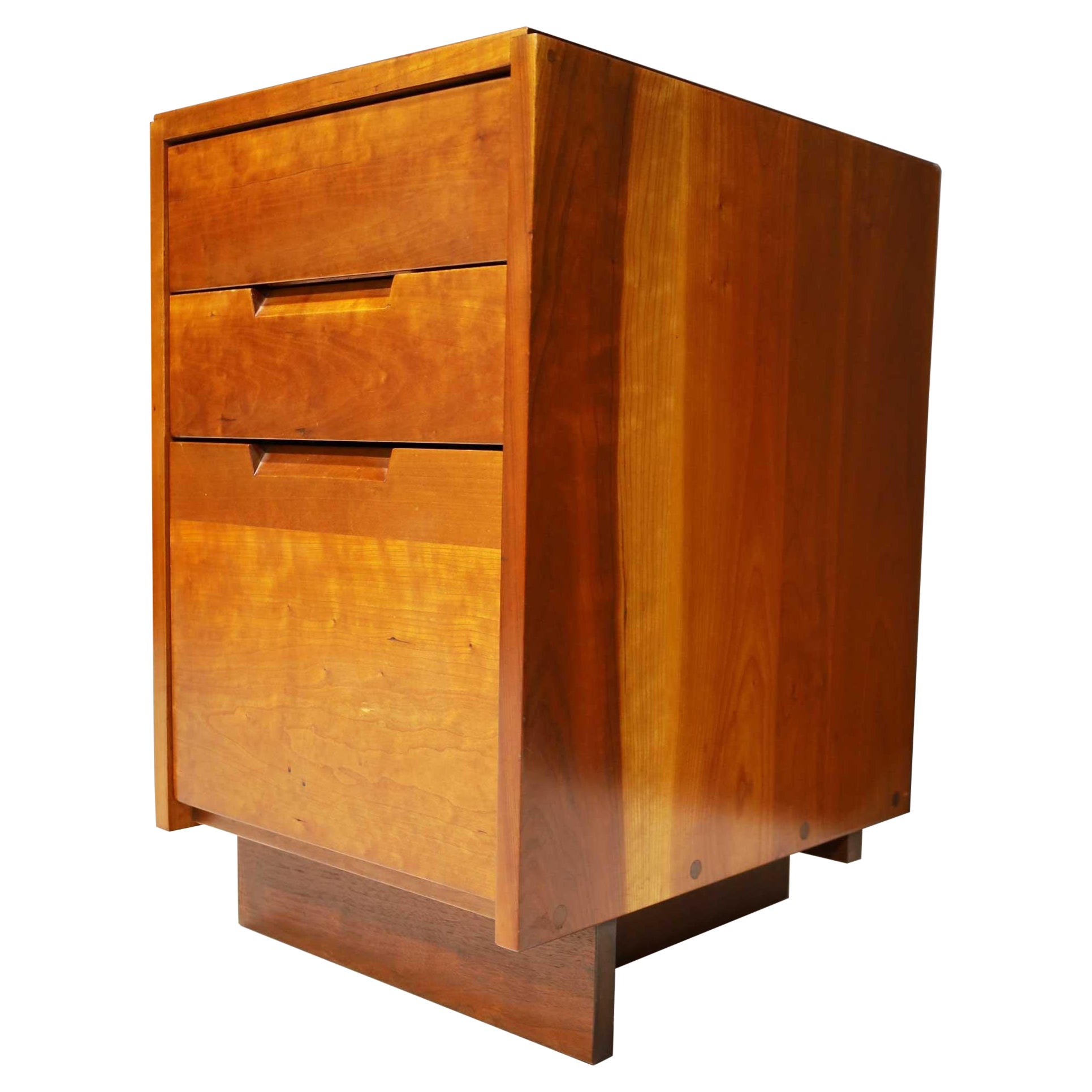 George Nakashima Cherry Nightstand or Pedestal Side Table with Sub Sap Streak