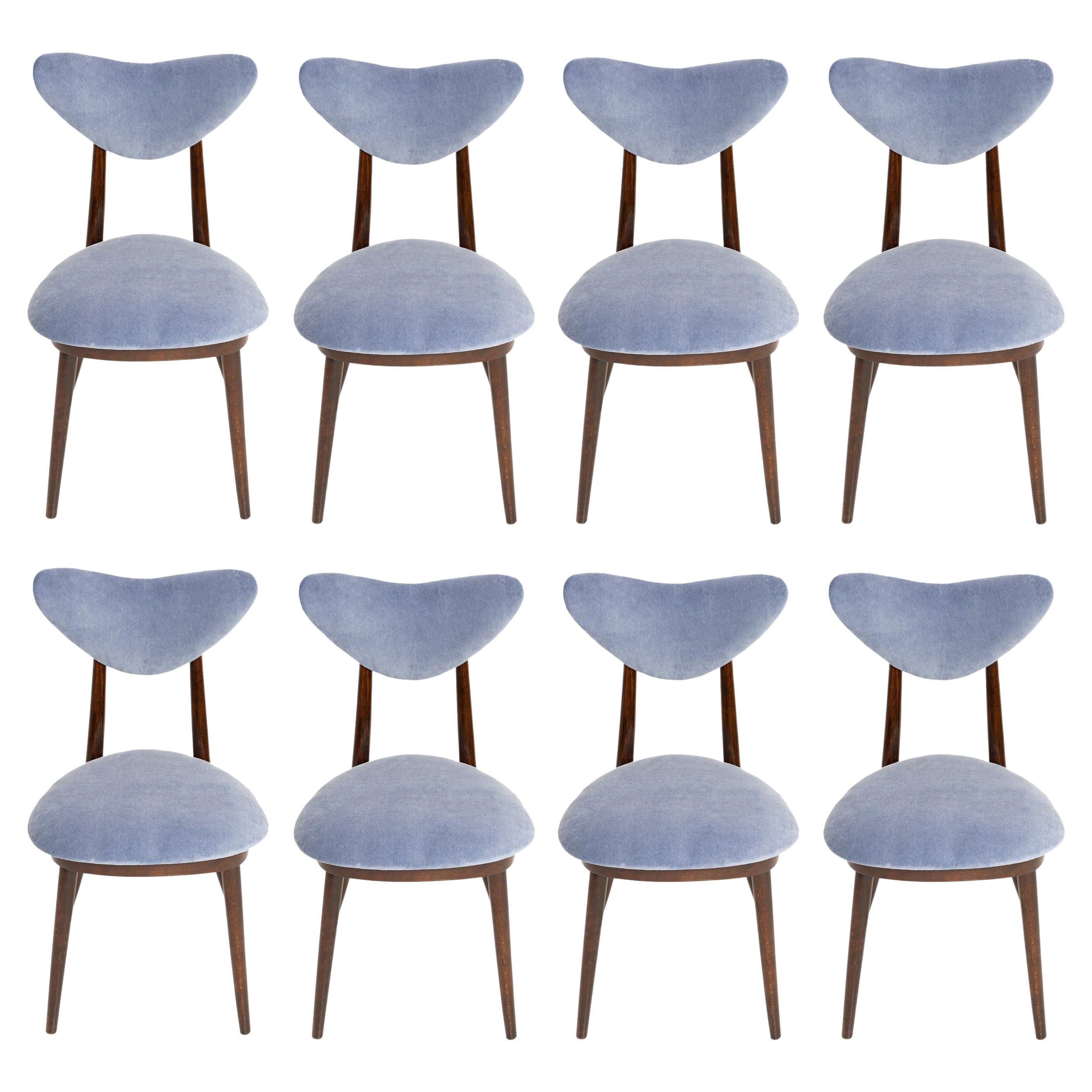 Ensemble de huit chaises à cœurs en velours de coton bleu violet du milieu du siècle, Europe, années 1960
