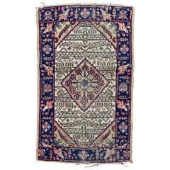 Le joli petit tapis Tabriz ancien de Bobyrug