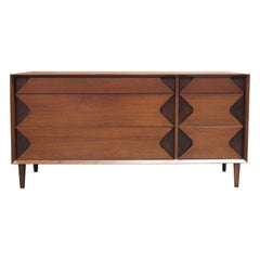 1960s Mid-Century Walnut Dresser by Marc Berge for Grosefeld House