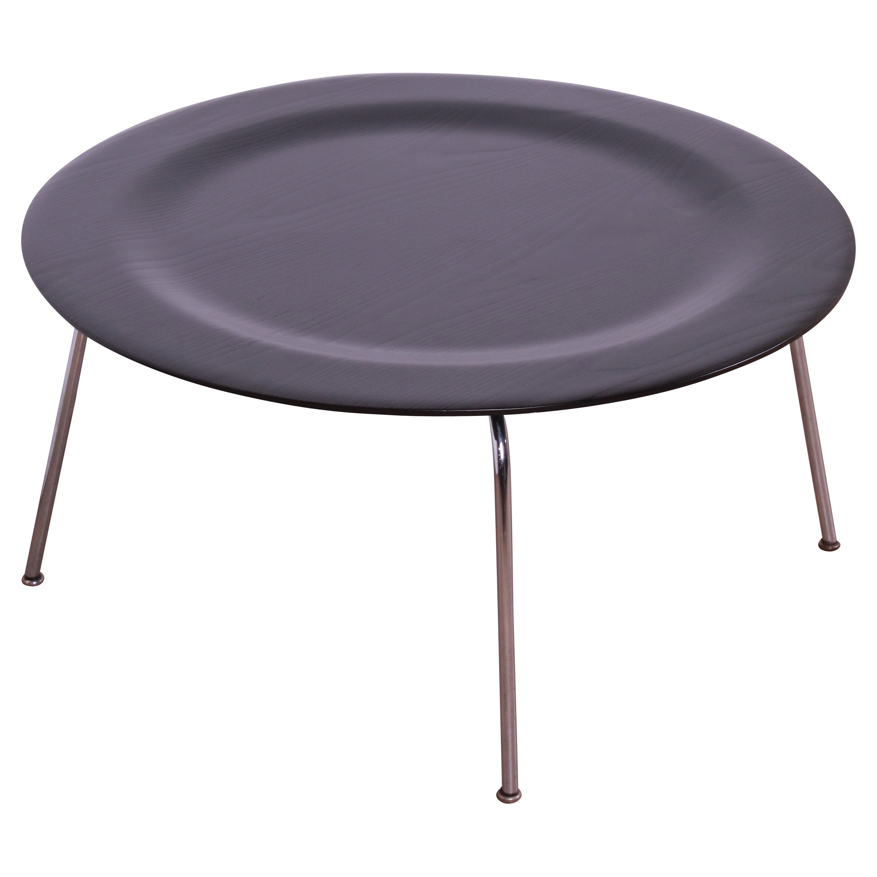 Früher Eames für Herman Miller CTM Couchtisch, neu lackiert