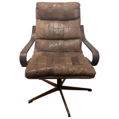 Norwegian Swivel Lounge Chair