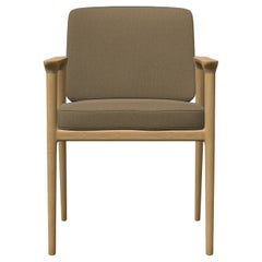 Moooi Zio Dining Chair in Justo, Bred Upholstery with Oak Natural Oil Frame