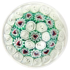 Pisapapeles de cristal artístico italiano Fratelli Toso Murano Mosaico de corazones Millefiori