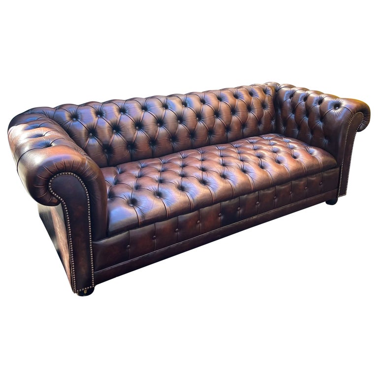 1950s Ralph Lauren Style English Tufted Leather Chesterfield Sofa at