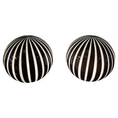 Fabulous Cenedese Black & White Murano Glass Globe Table Lights, Pair